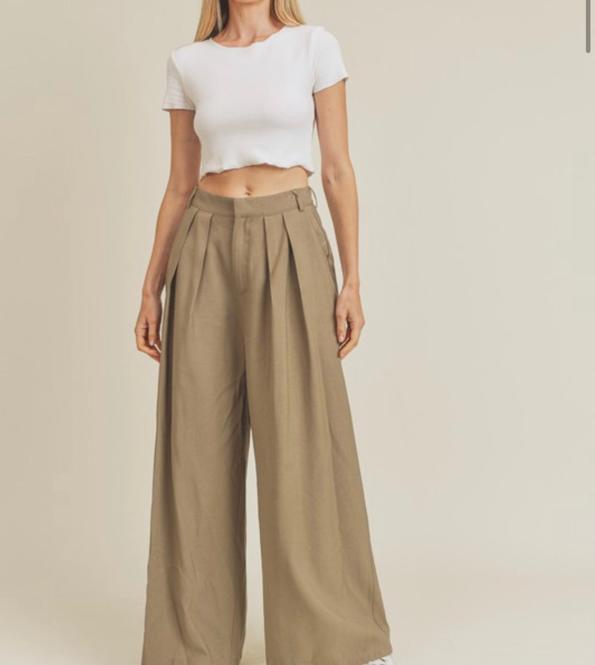 Lia Trousers with Pockets